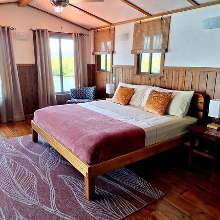 The Sunsetter Bed & Breakfast ボカス・タウン エクステリア 写真