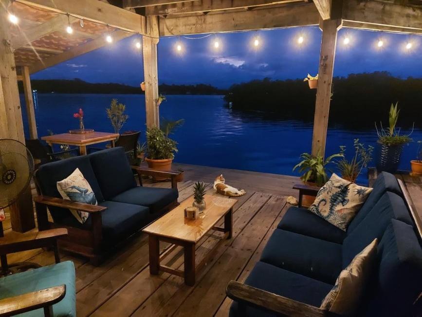 The Sunsetter Bed & Breakfast ボカス・タウン エクステリア 写真